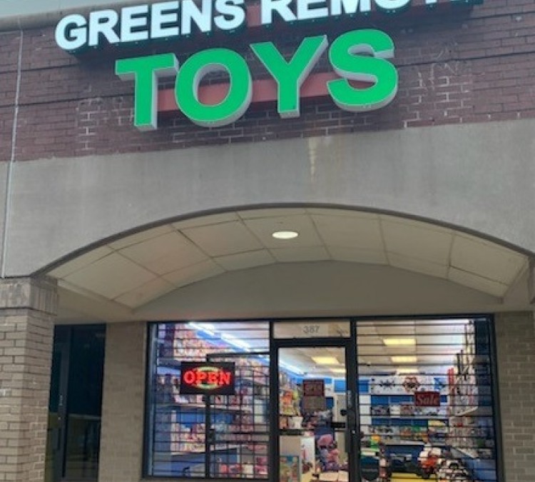 greens-remote-toys-photo